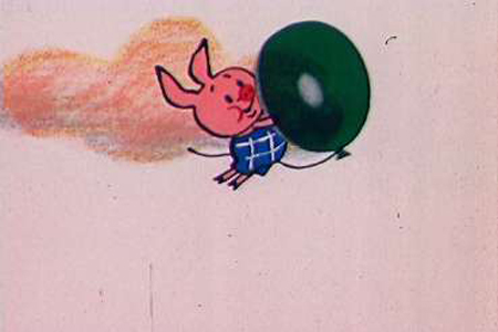 У пятачка было 10 воздушных шариков. Шарик лопнул Пятачок. Пятачок и воздушный шарик. Пятачок с шариком. Пятачок бежит с шариком.