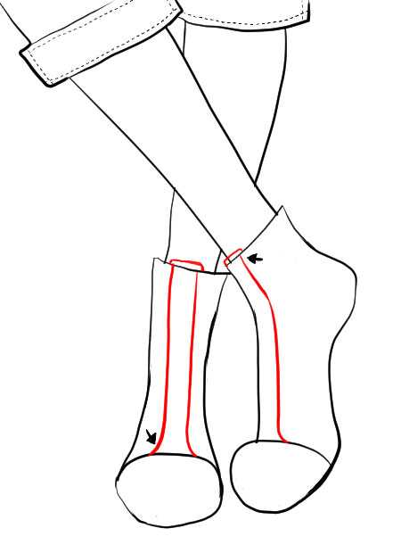 Как нарисовать кроссовки на ногах спереди